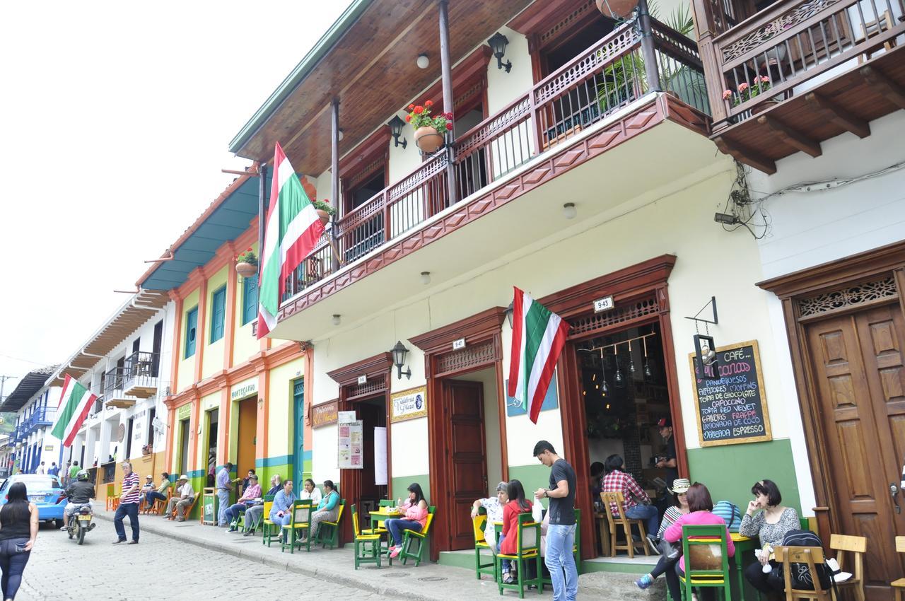Hotel Valdivia Plaza Jardin Exterior photo