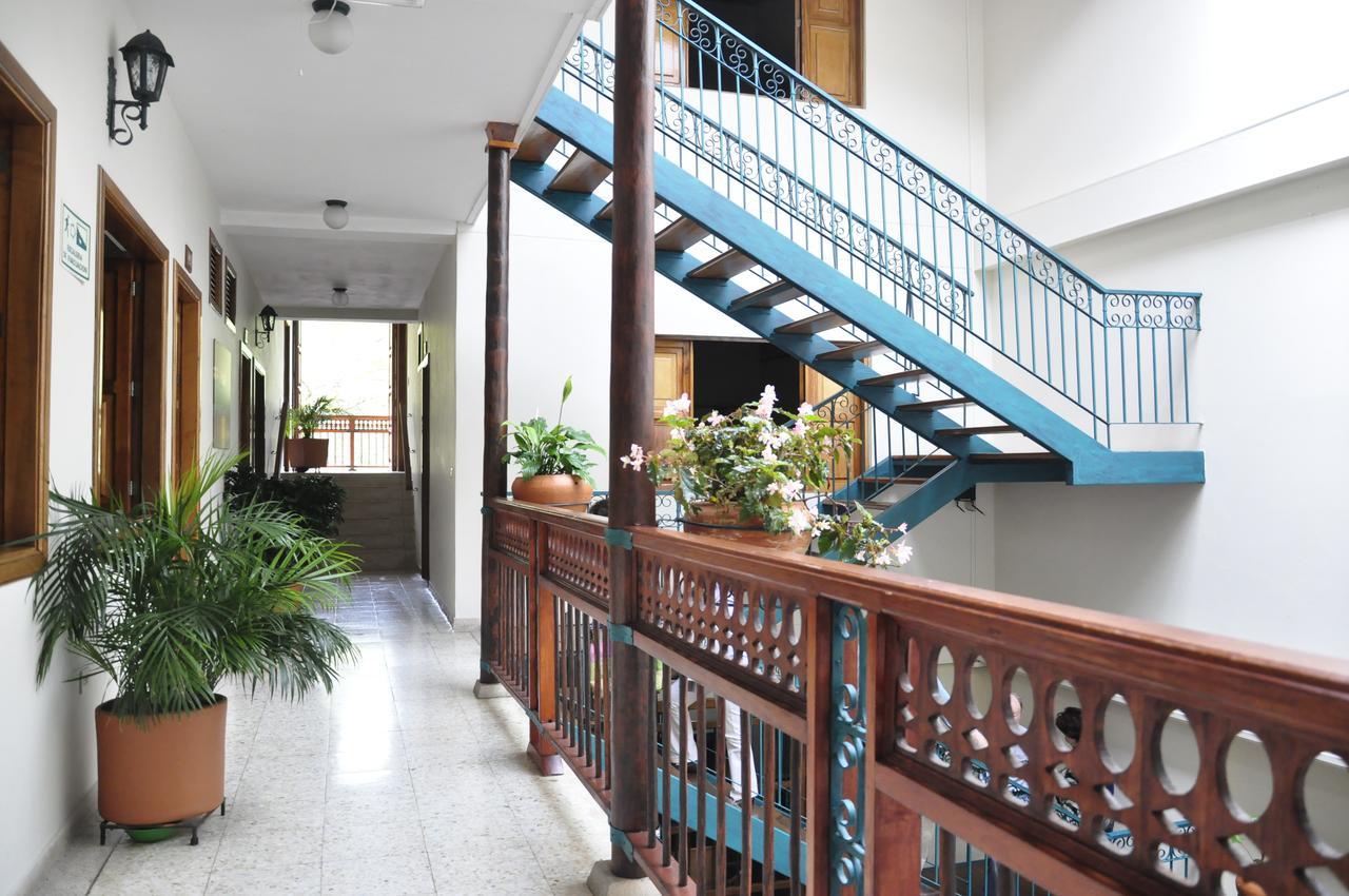 Hotel Valdivia Plaza Jardin Exterior photo