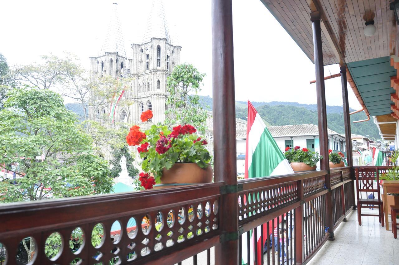 Hotel Valdivia Plaza Jardin Exterior photo